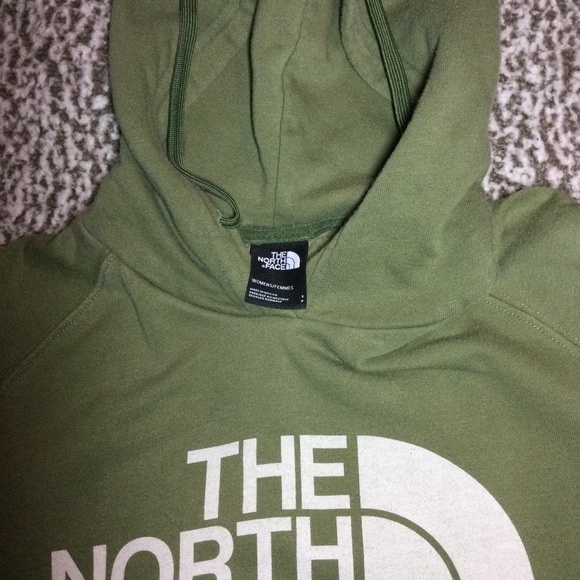 The North Face Hoodie/Sweatshirt - Picture 6 of 8